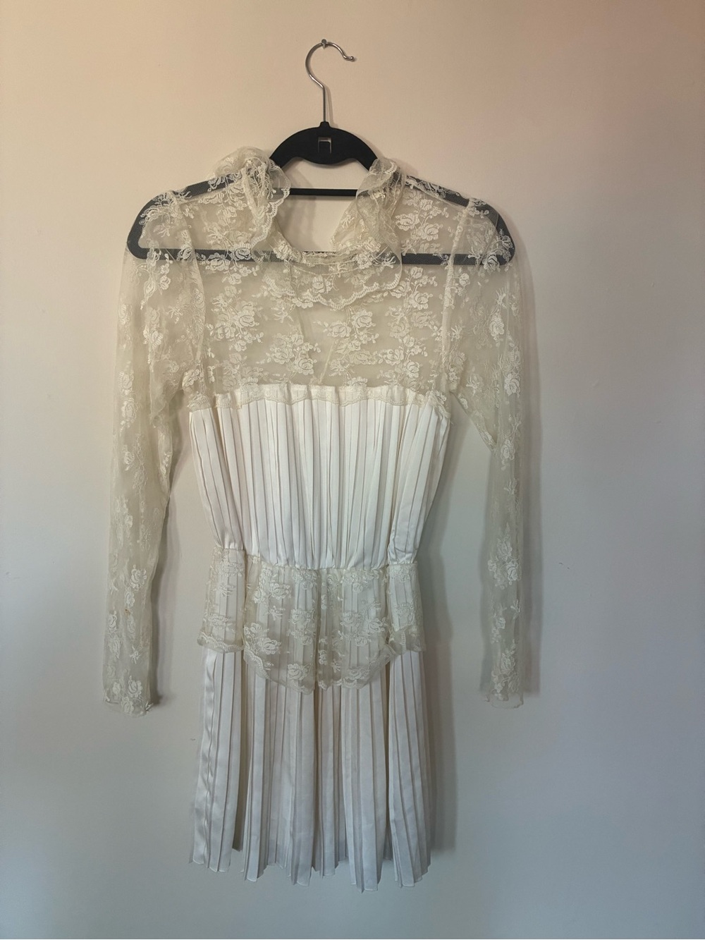 Free People Ivory Lace Long Sleeve Pleated Dress